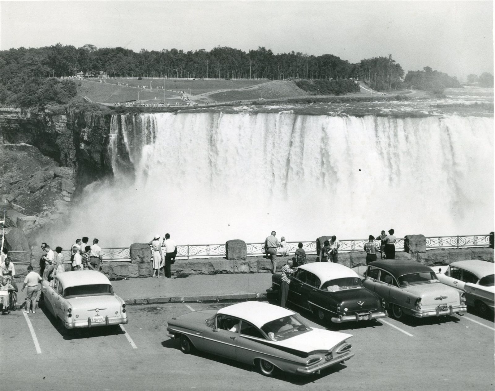 A look back: 300 years of Niagara Falls